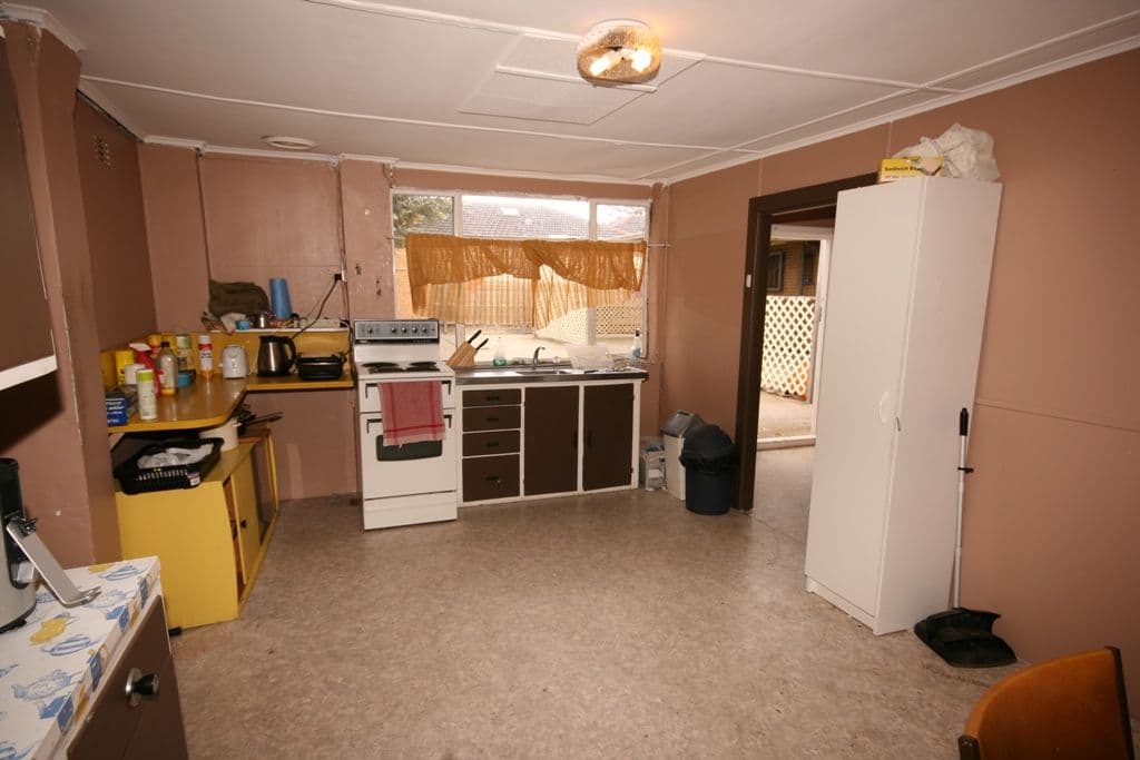 22 Lahy Street, ST ALBANS VIC 3021, St Albans - Thumbnail 6