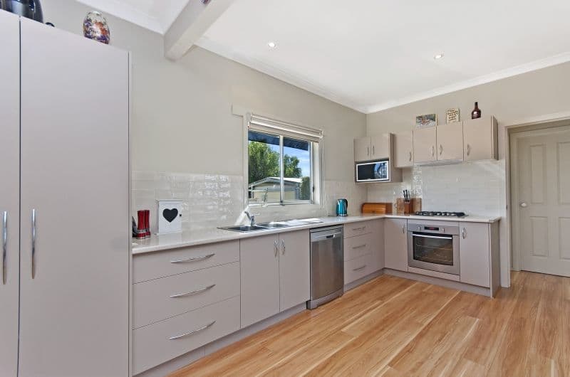34 Grey Street, Terang VIC 3264, Terang - Thumbnail 4