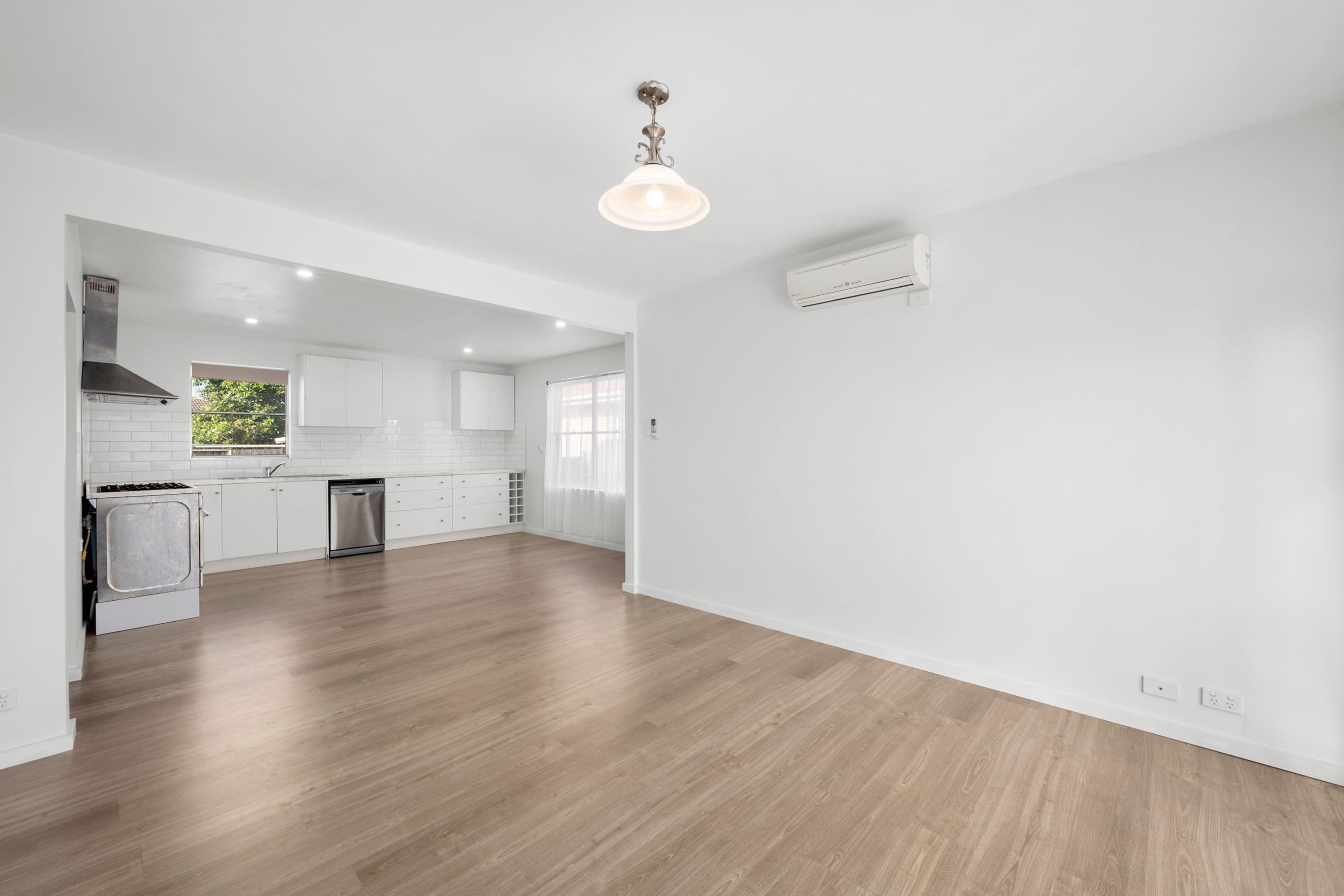 16 Oregon Avenue, Corio VIC 3214, Corio - Thumbnail 3