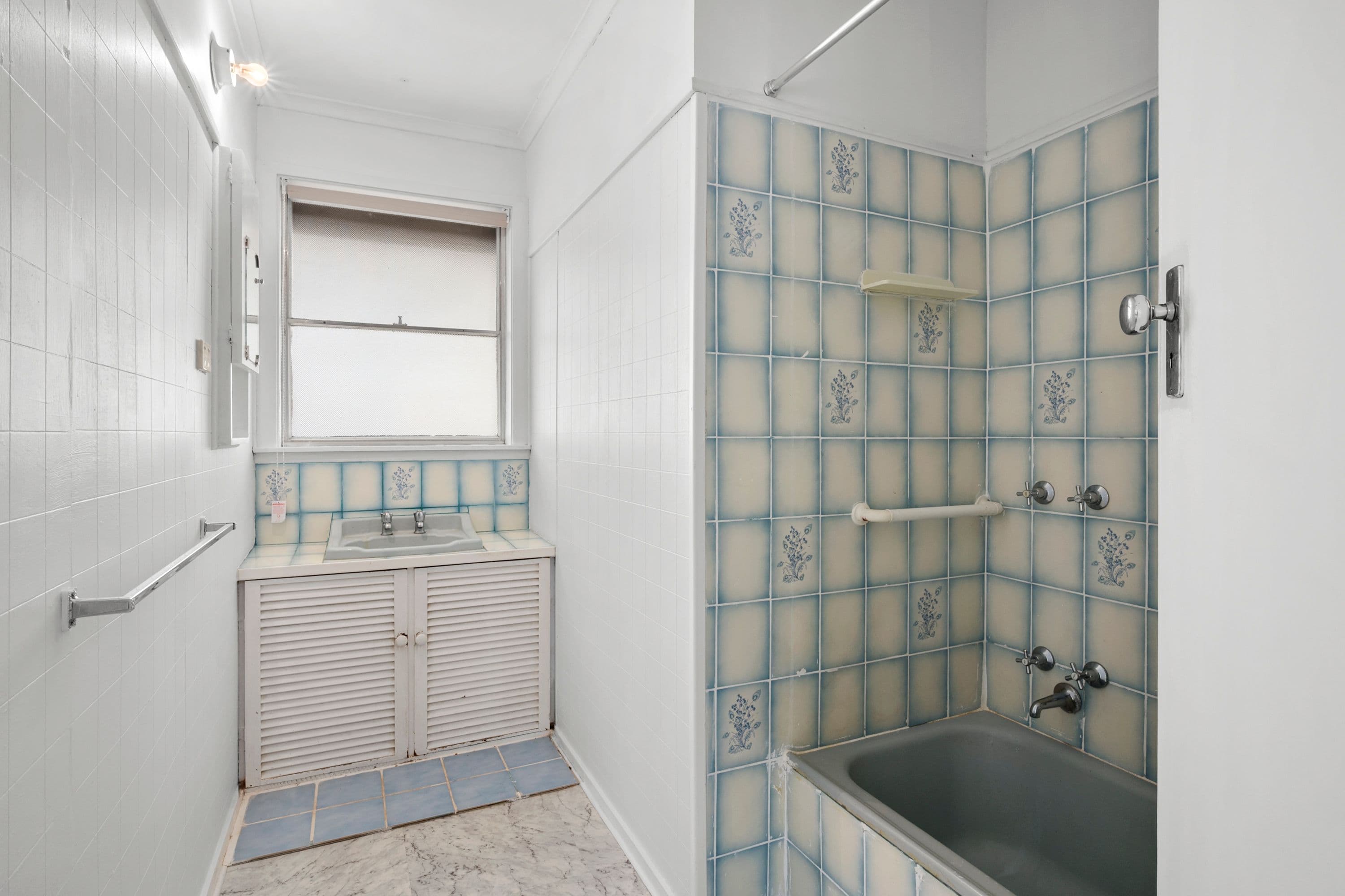 16 Oregon Avenue, Corio VIC 3214, Corio - Thumbnail 4