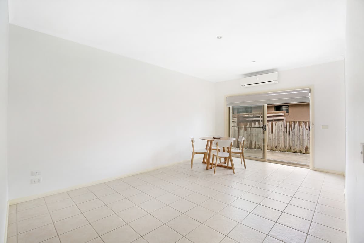 1 / 9 Monckton Road, BUNDOORA VIC 3083, Bundoora - Thumbnail 2