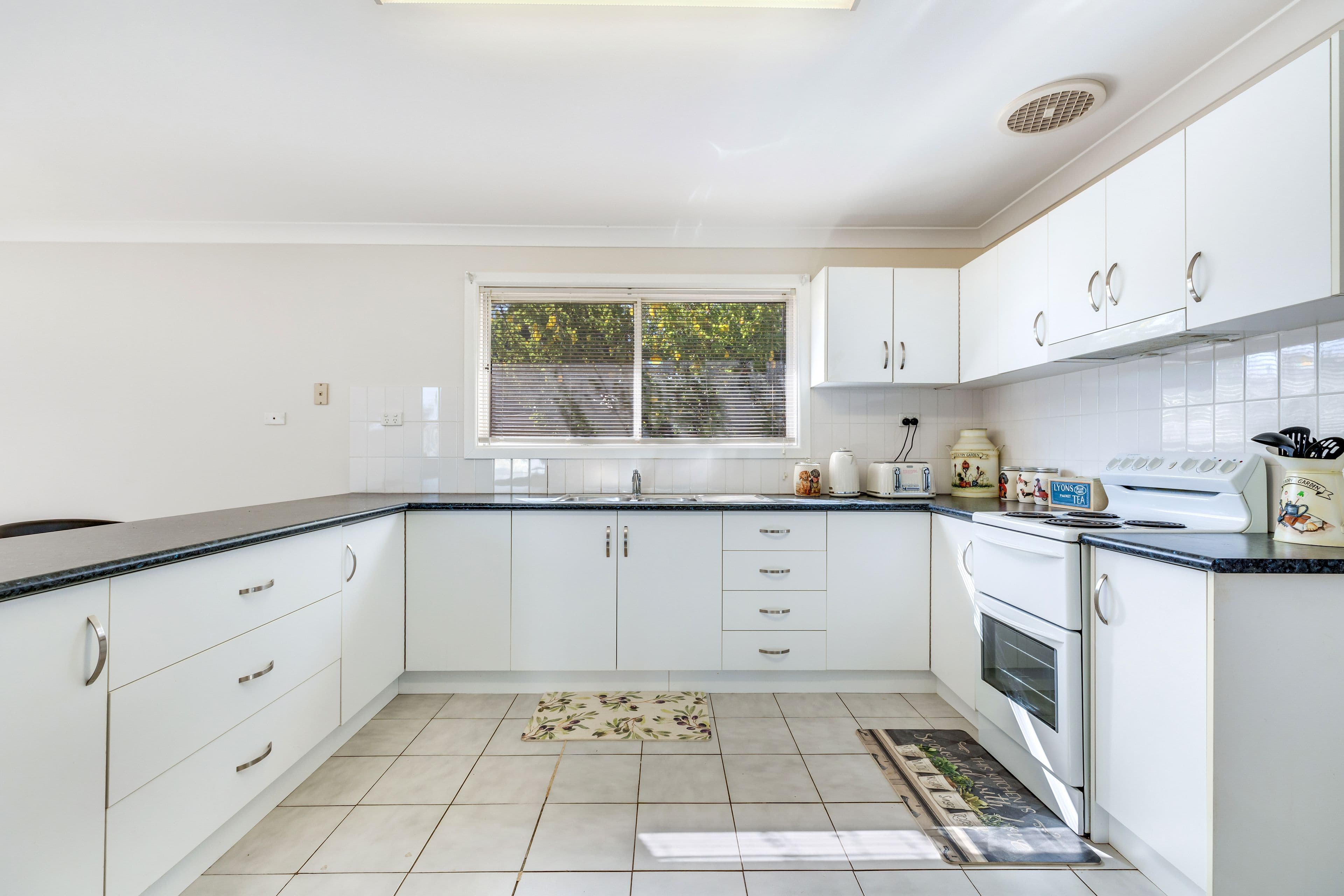 33 Narrandera Street, Grong Grong NSW 2652, Grong Grong - Thumbnail 3