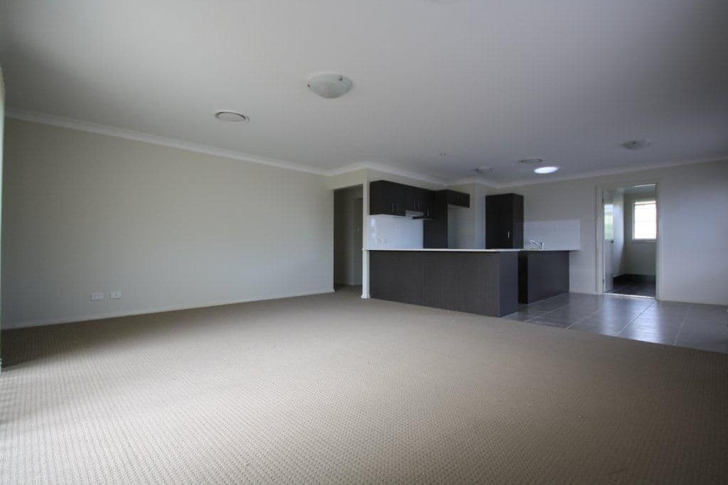 11 Motherwell Place, EDGEWORTH NSW 2285, Edgeworth - Thumbnail 4