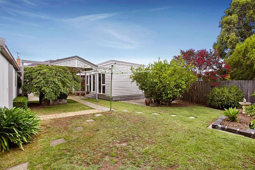 15 Sapphire Street, Essendon West VIC 3040, Essendon West - Thumbnail 8