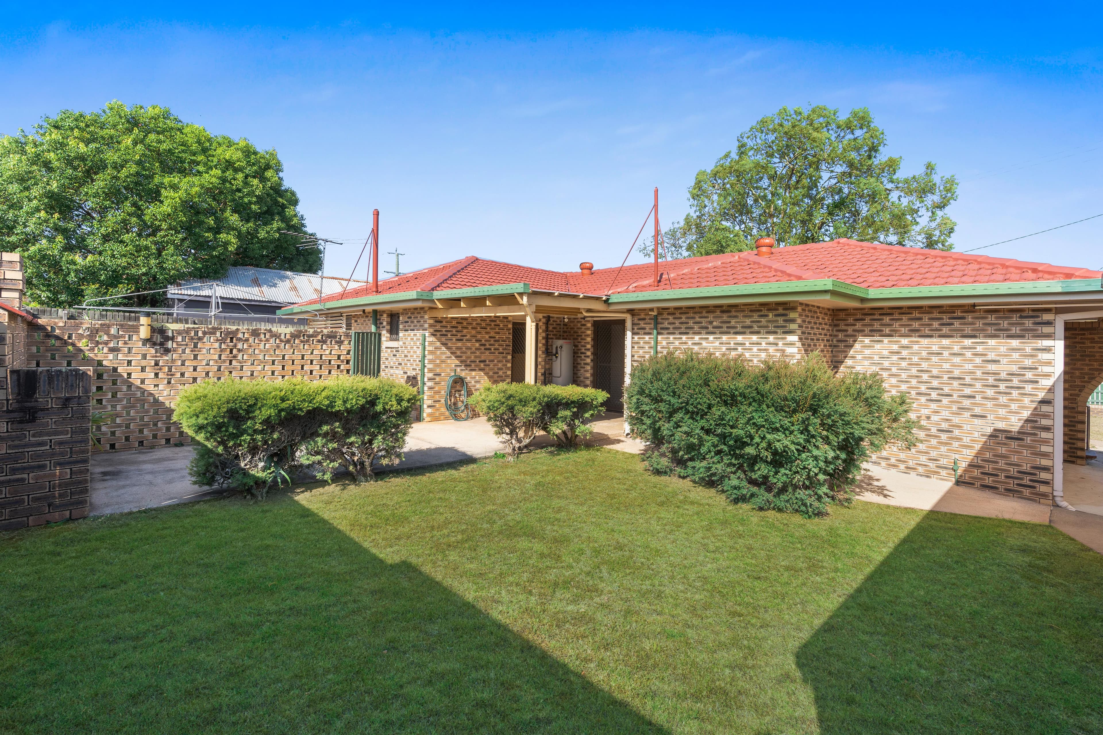 11 Major Street, Manly West QLD 4179, Manly West - Thumbnail 2