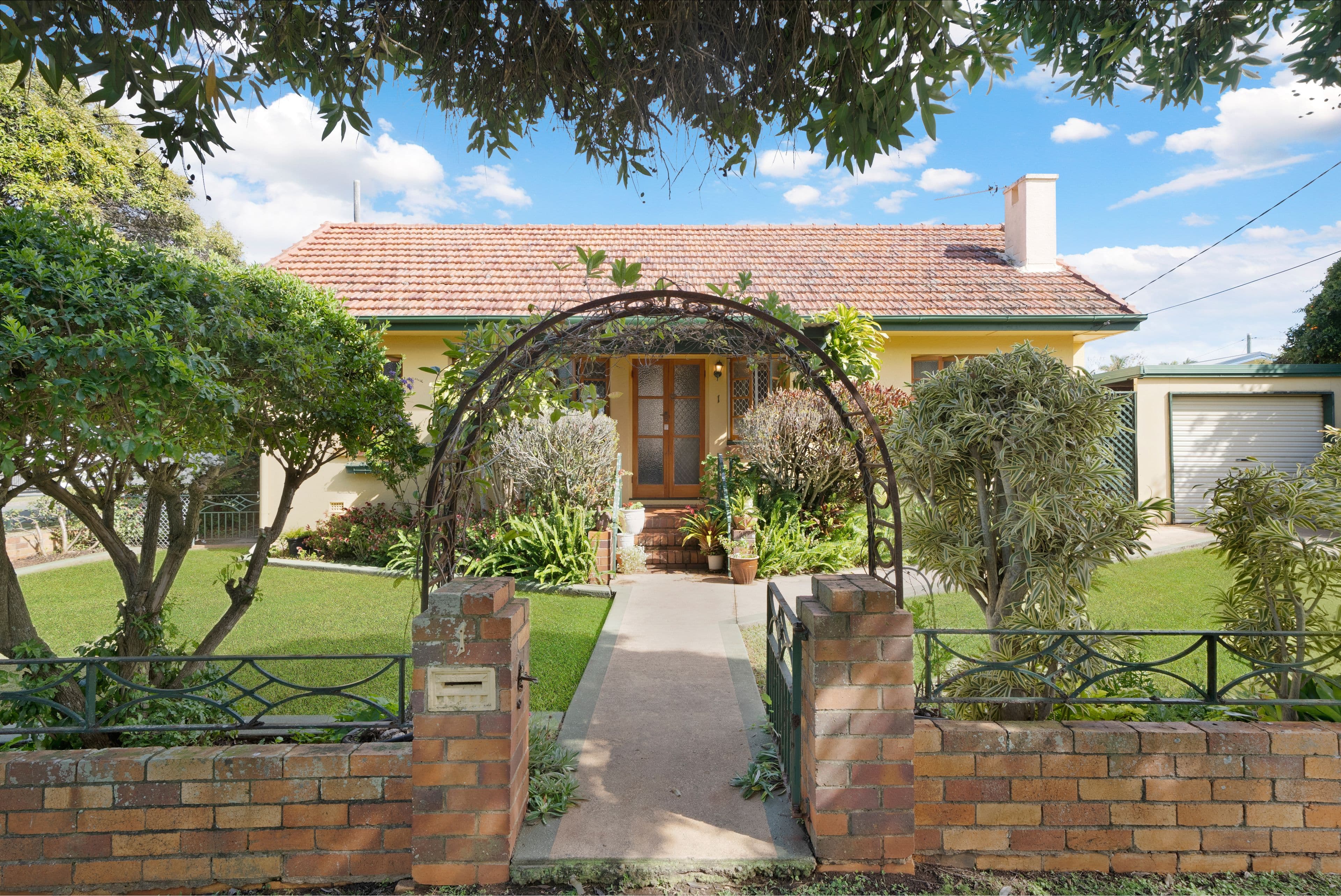 1 Leonard Street, Margate QLD 4019, Margate - Image 1