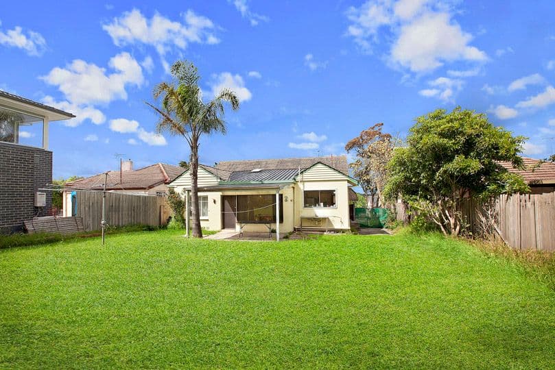 86 Summerhill Road, Reservoir VIC 3073, Reservoir - Thumbnail 7