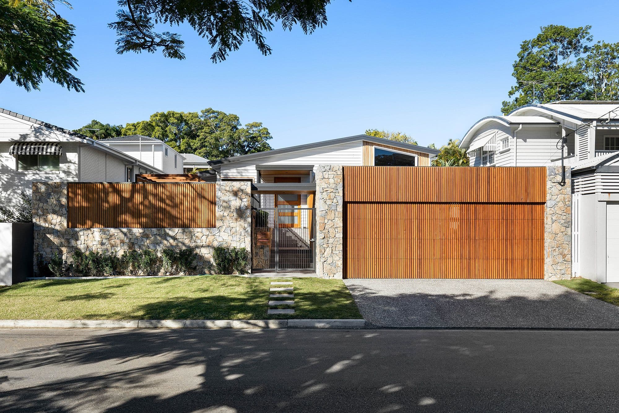 28 Sutton Street, Chelmer QLD 4068, Chelmer - Image 1