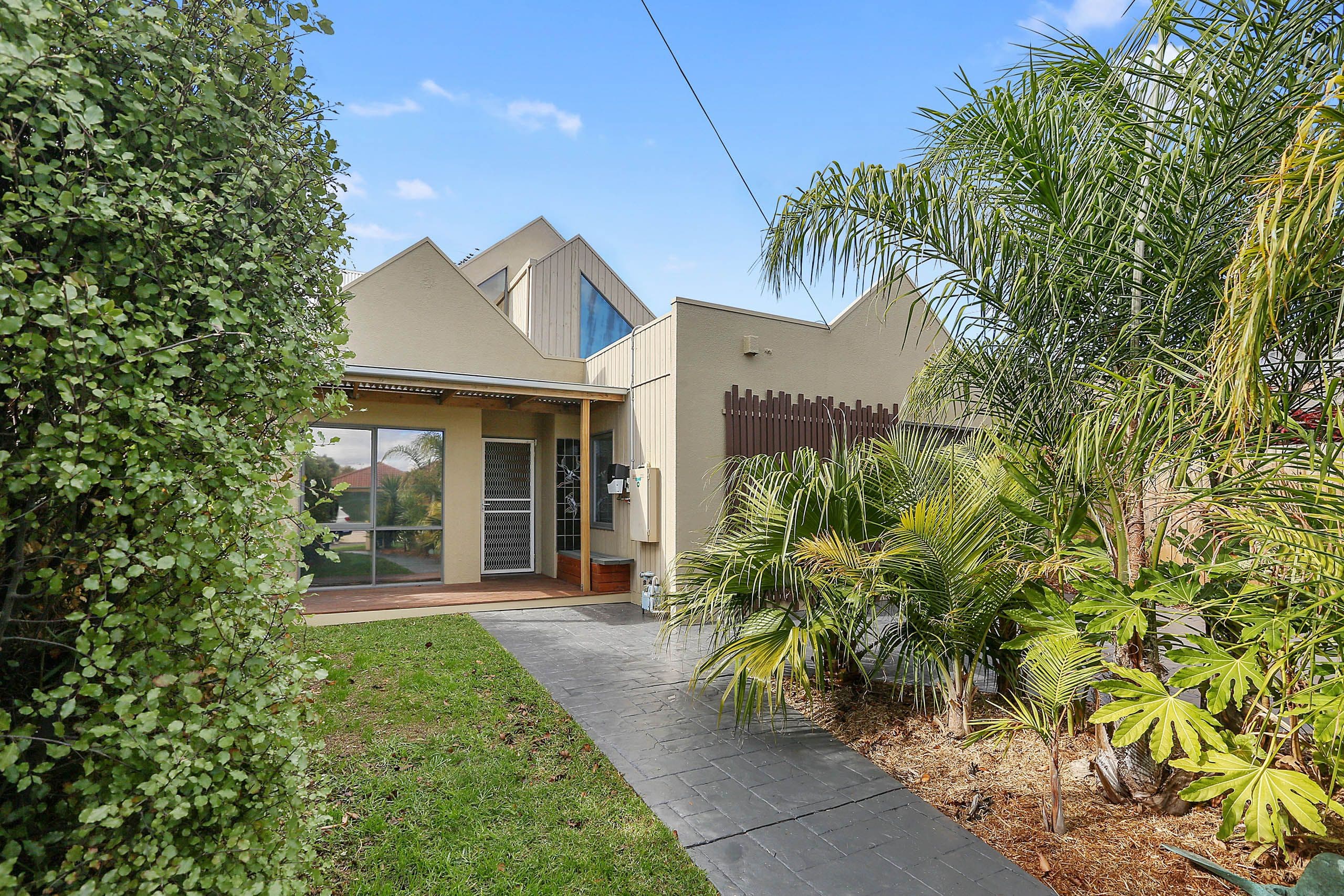 3B Waurn Park Court, Belmont VIC 3216, Belmont - Image 1