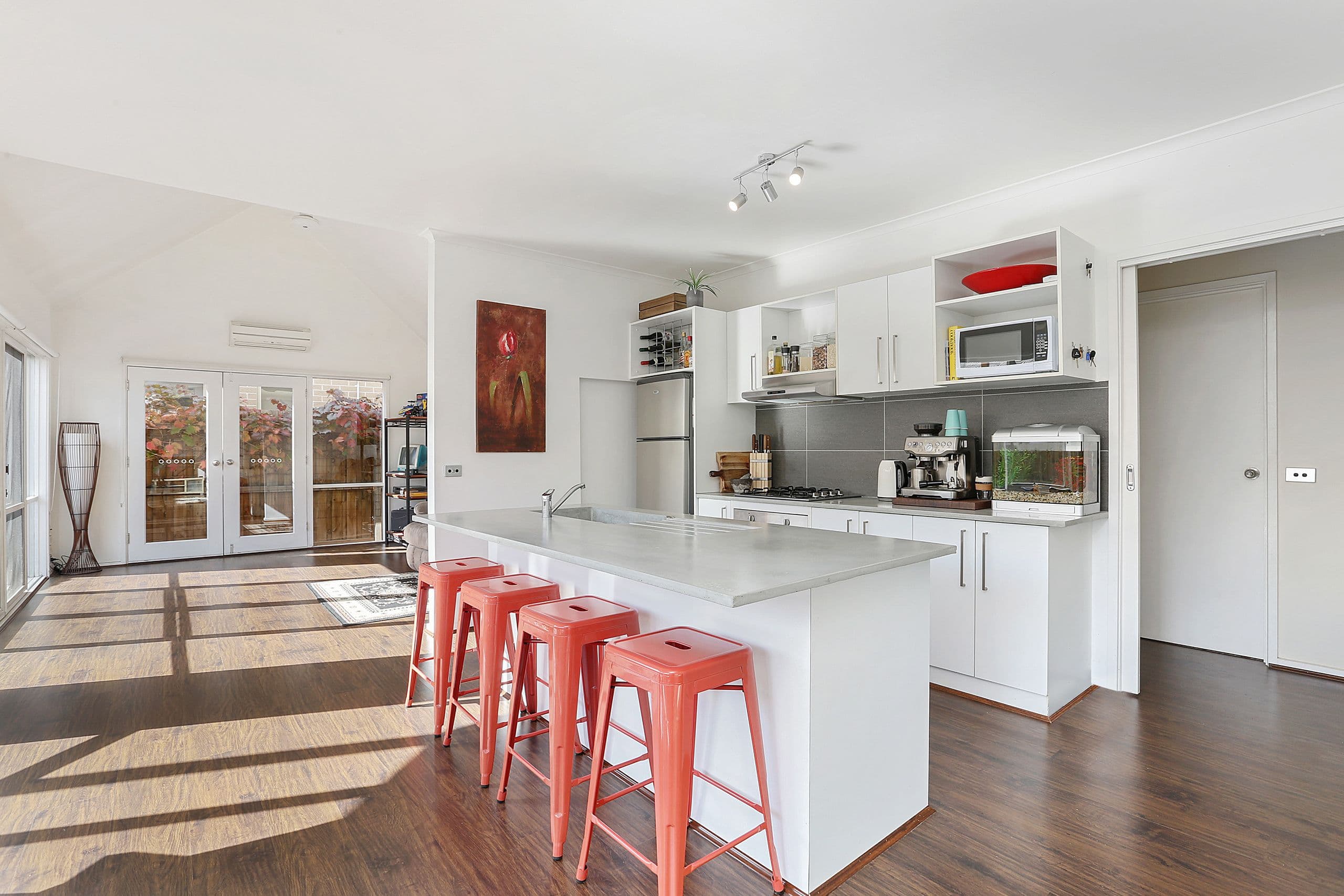 3B Waurn Park Court, Belmont VIC 3216, Belmont - Thumbnail 4