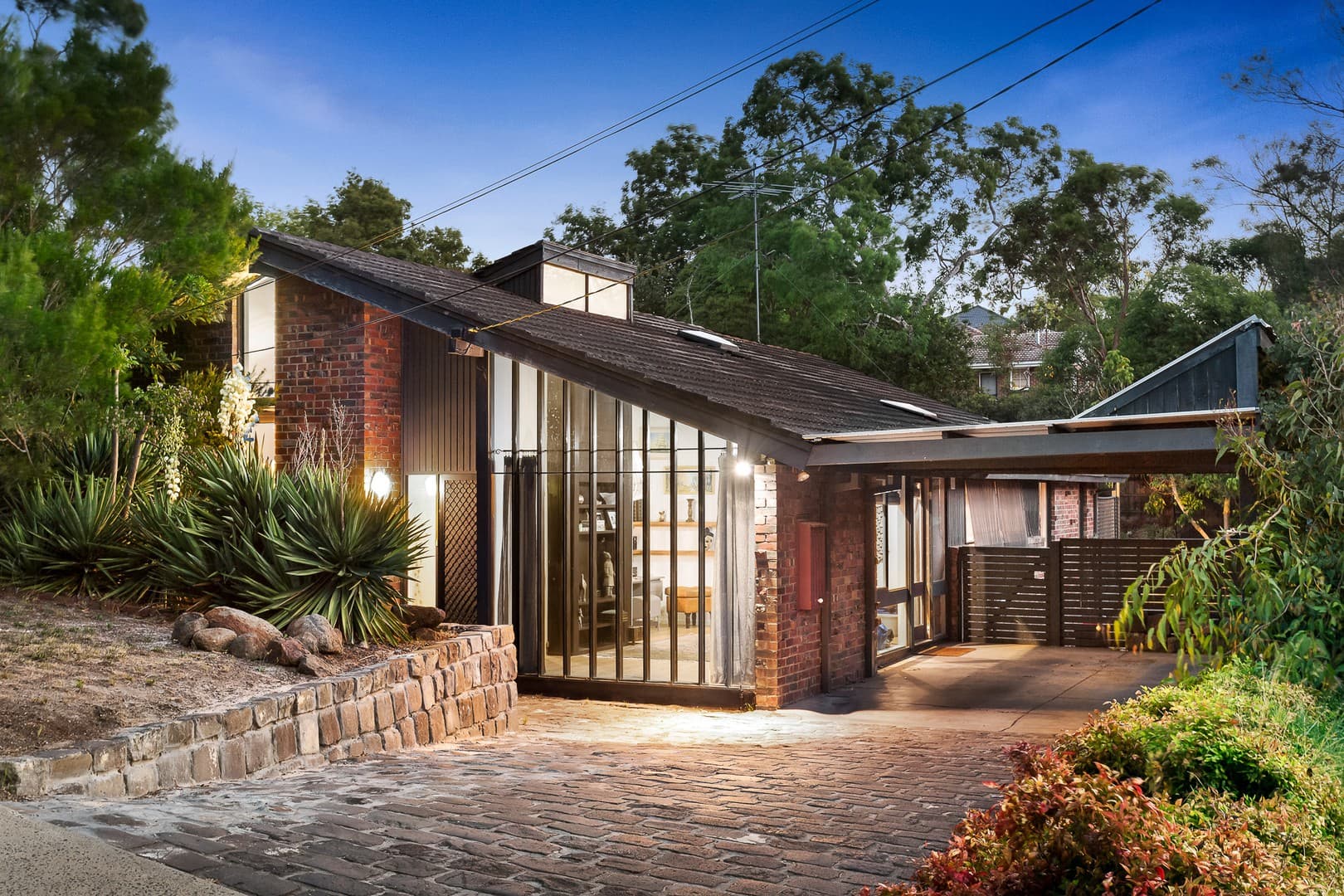 22 Glenair Street, Templestowe Lower, VIC 3107, Templestowe Lower - Thumbnail 2