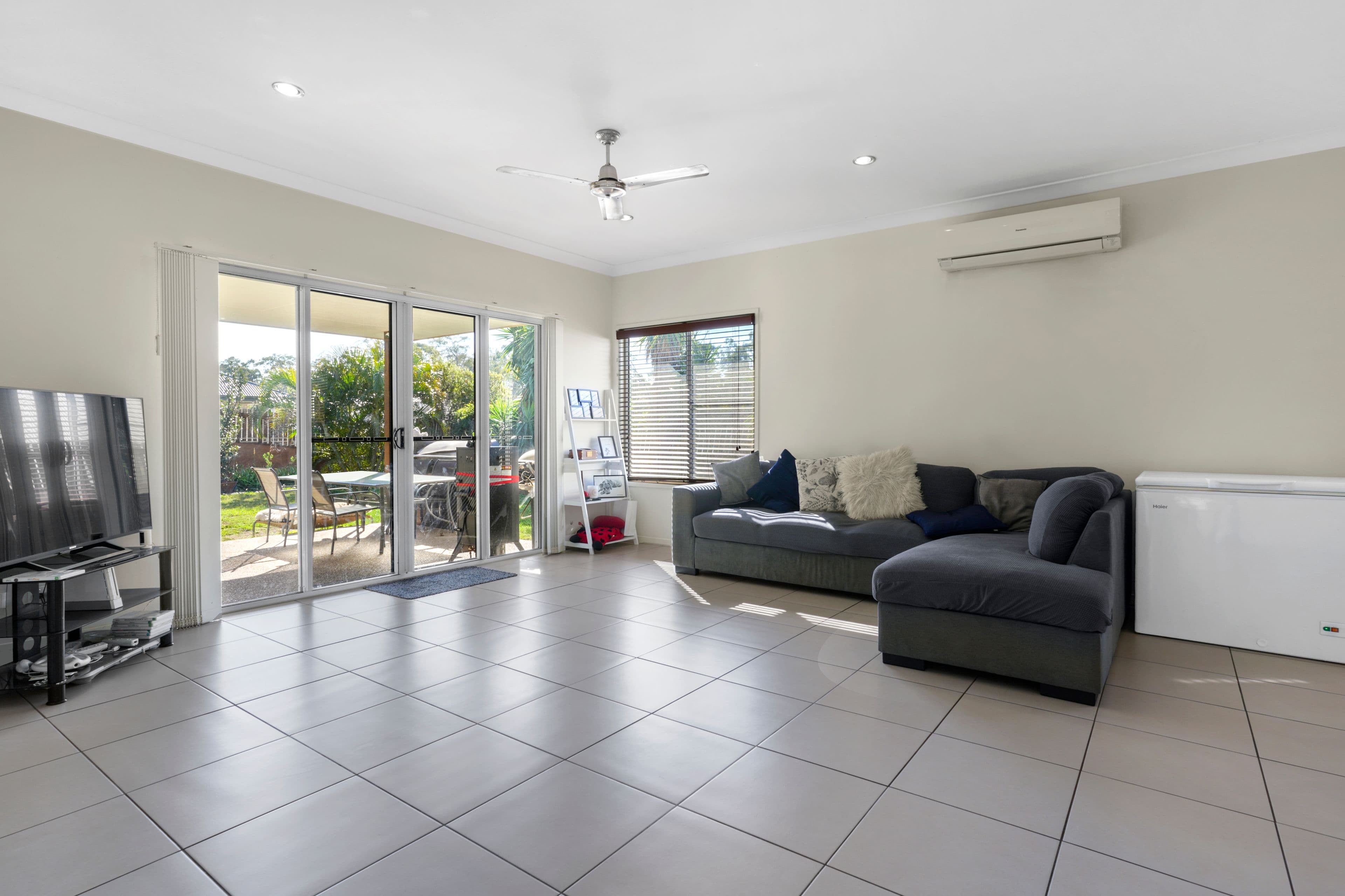 48 Skyline Drive, Kirkwood QLD 4680, Kirkwood - Thumbnail 5
