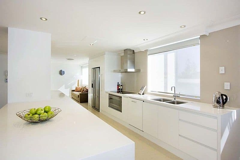77-79 Albatross Avenue, MERMAID BEACH QLD 4218, Mermaid Beach - Thumbnail 3