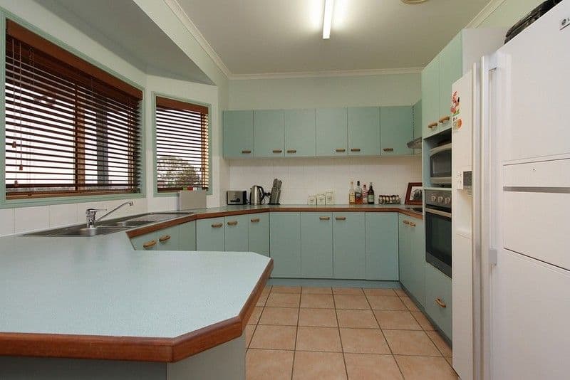 49 McLaughlin Drive, EIMEO QLD 4740, Eimeo - Image 1
