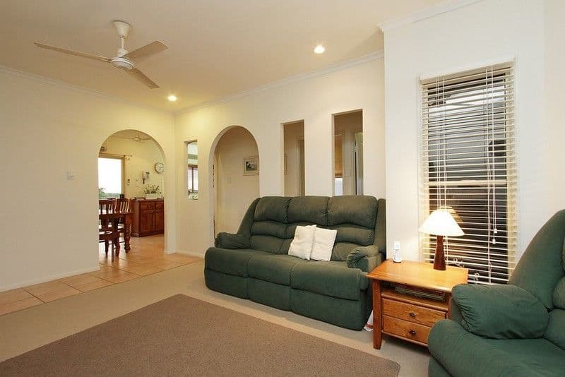 49 McLaughlin Drive, EIMEO QLD 4740, Eimeo - Thumbnail 4