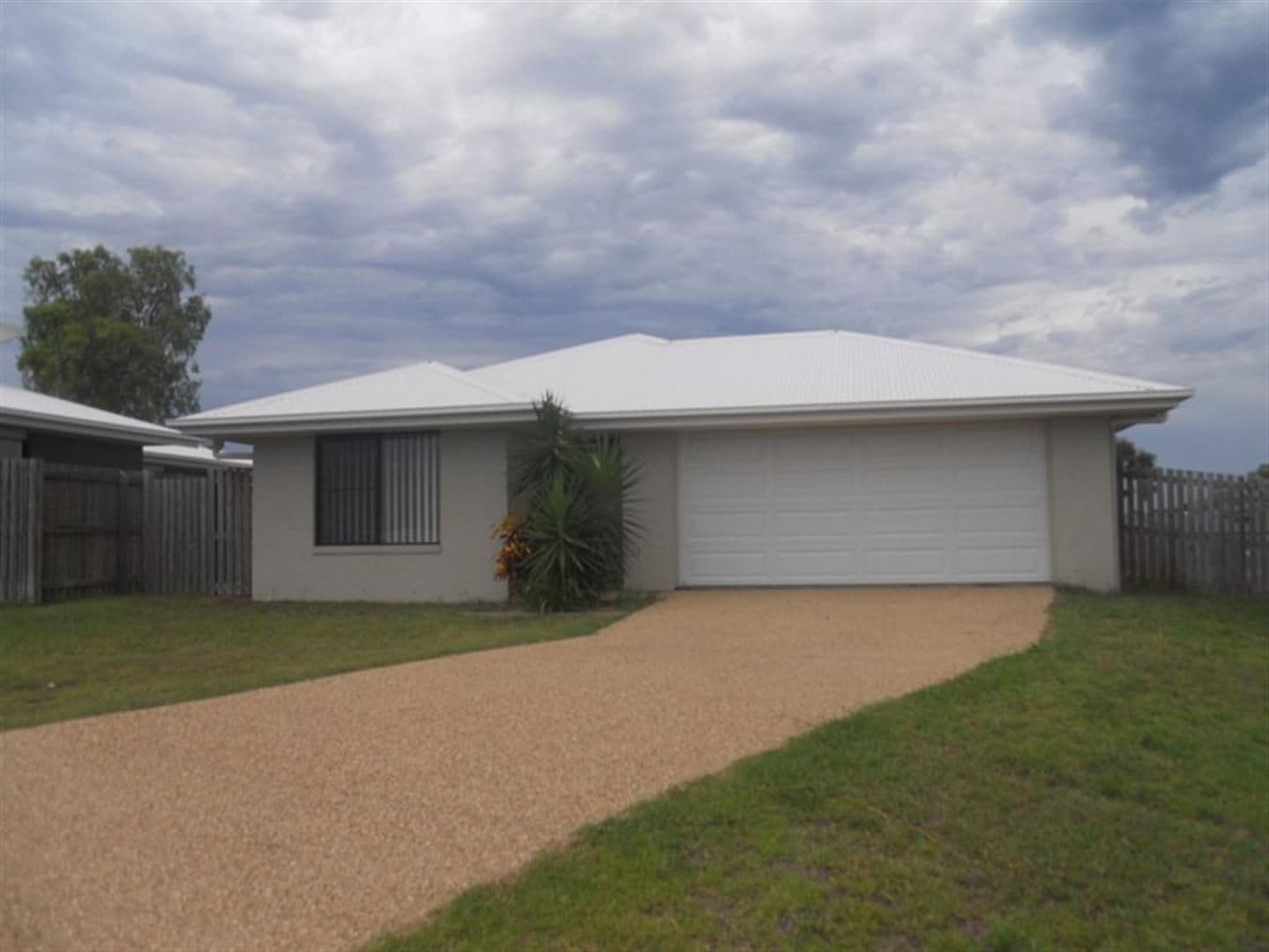 19 Angela Court, Gracemere QLD 4702, Gracemere - Image 1