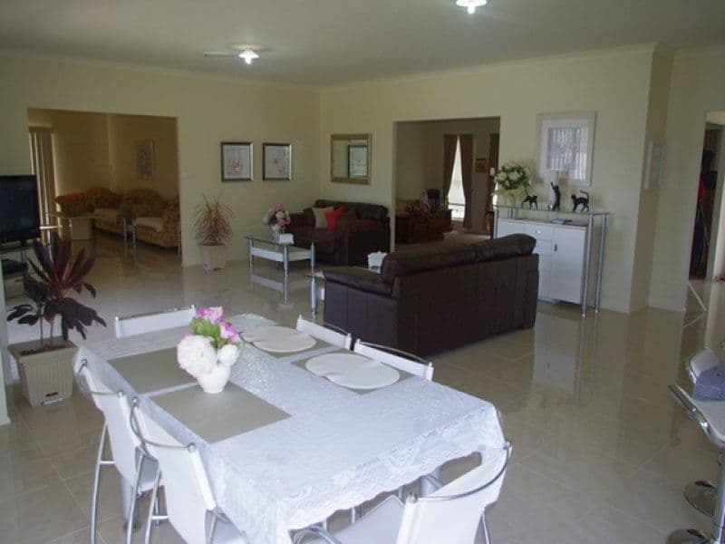 28 Jackey Drive, CAMDEN PARK NSW 2570, Camden Park - Thumbnail 5