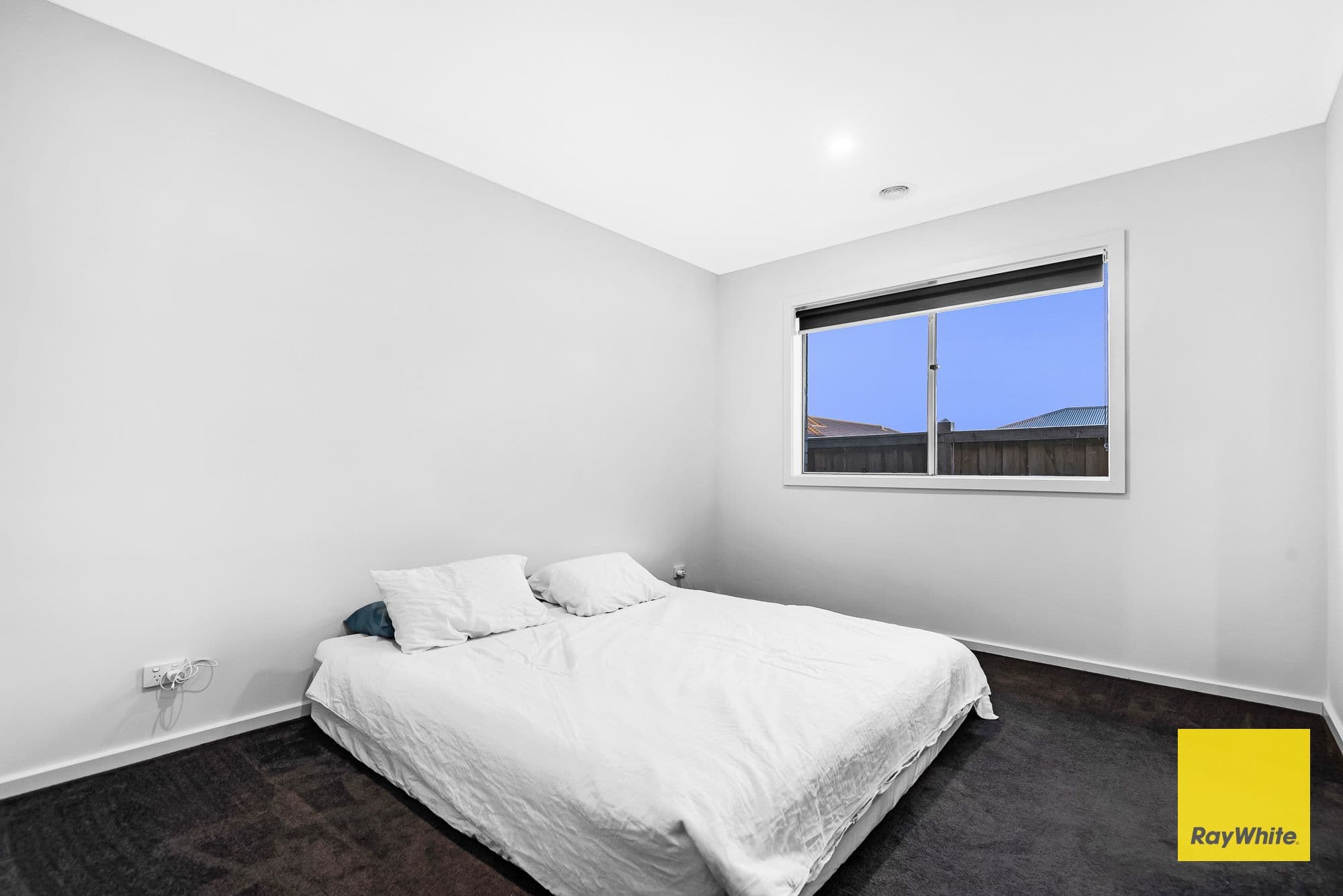 2 Gilfillan Circuit, THORNHILL PARK VIC 3335, Thornhill Park - Thumbnail 5