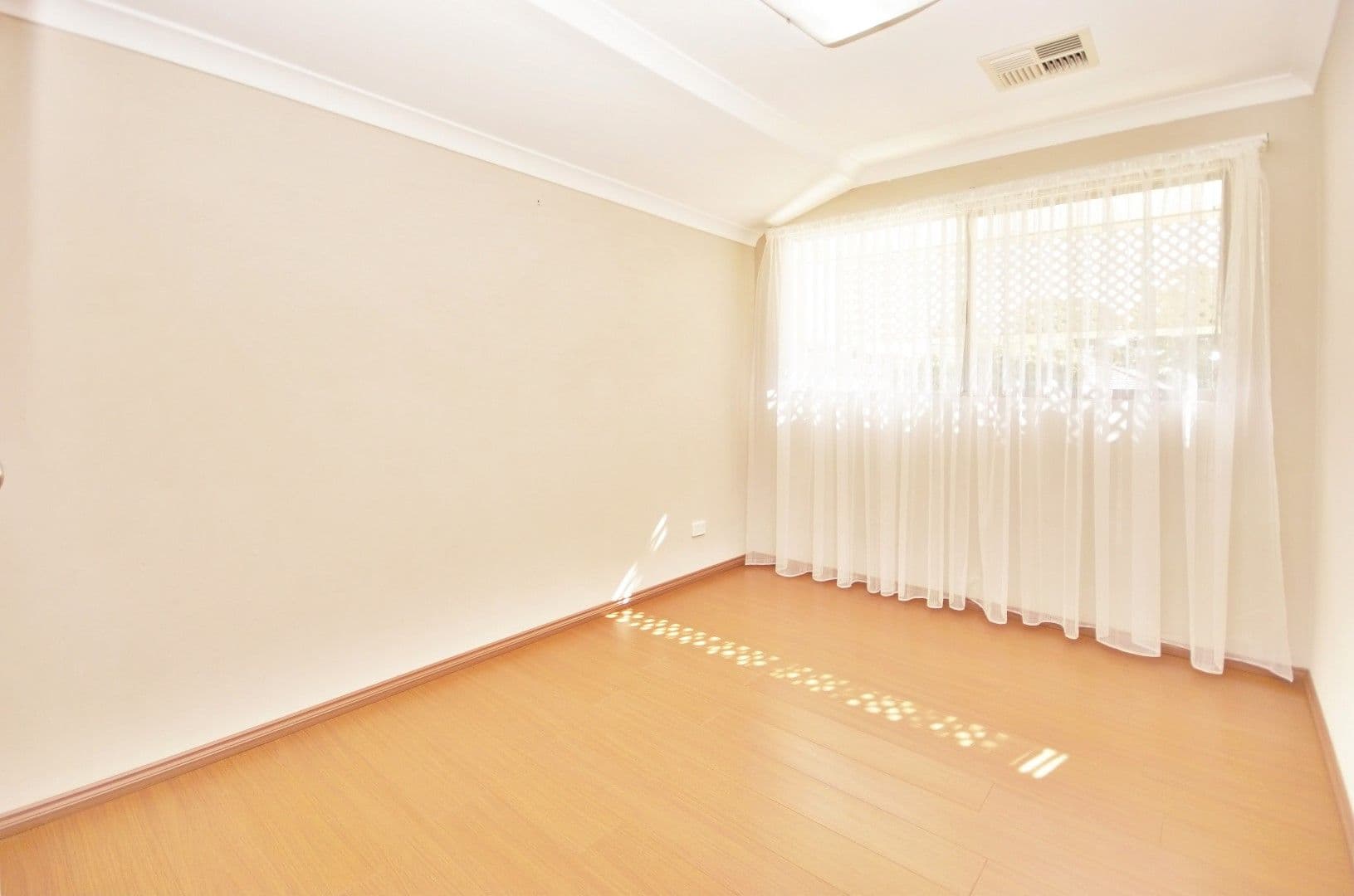 44 Loxwood Road, Balga WA 6061, Balga - Thumbnail 8