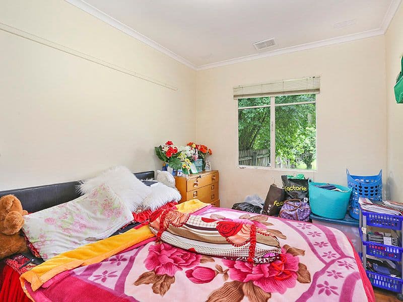 7 Fronsac Avenue, Corio VIC 3214, Corio - Thumbnail 4
