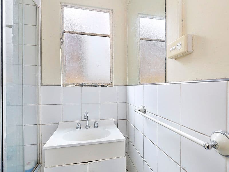 7 Fronsac Avenue, Corio VIC 3214, Corio - Thumbnail 5