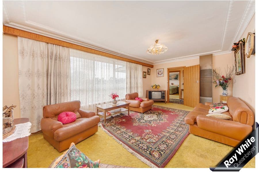 14 Glebe Avenue, QUEANBEYAN NSW 2620, Queanbeyan - Thumbnail 2