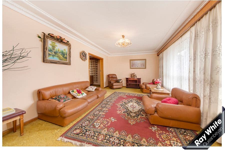 14 Glebe Avenue, QUEANBEYAN NSW 2620, Queanbeyan - Thumbnail 3