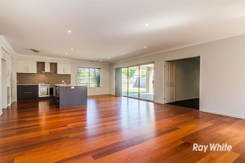 16 Saltbush Avenue, Lyndhurst VIC 3975, Lyndhurst - Thumbnail 4