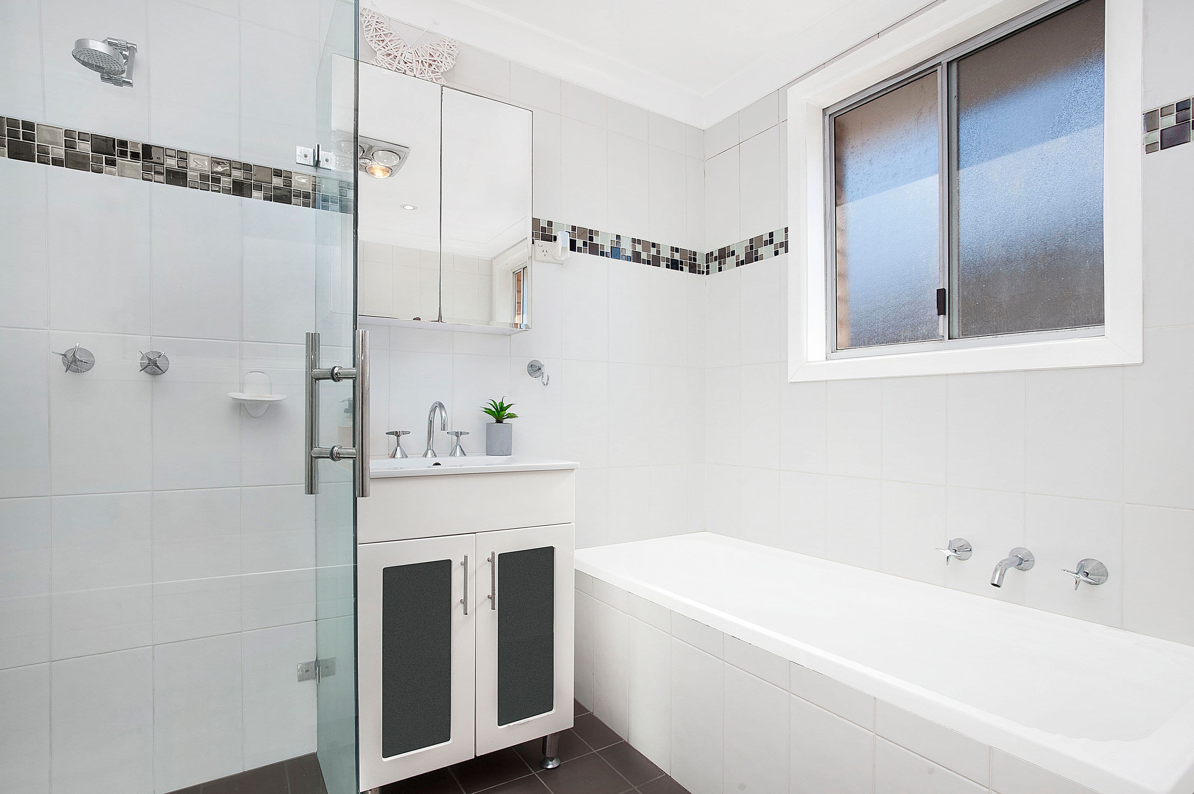 250 Edensor Road, Edensor Park - Thumbnail 5