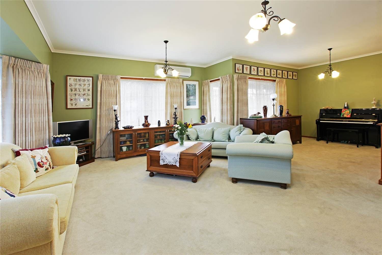 5 Newcomen Court, LARA VIC 3212, Lara - Thumbnail 2