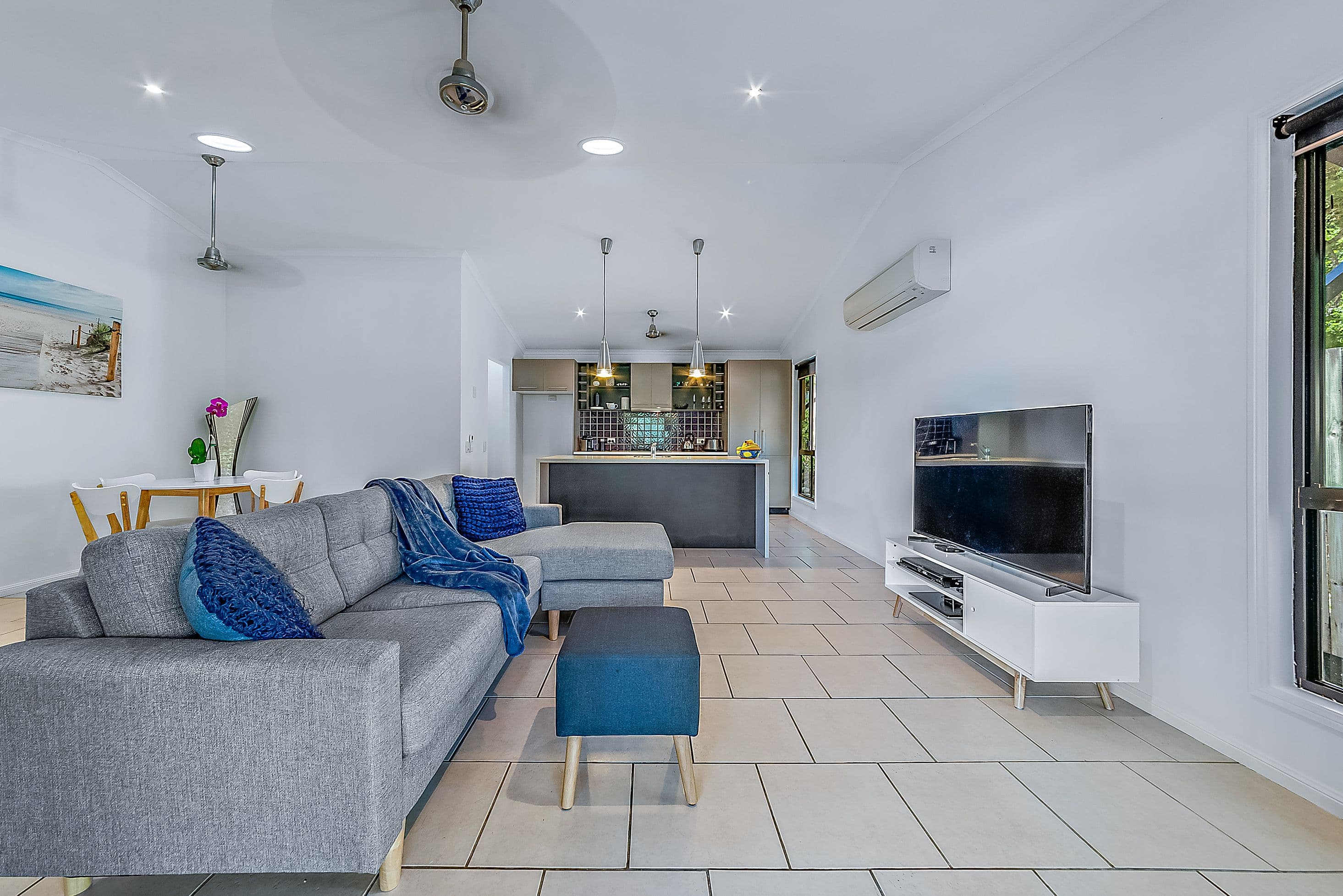 11 Deloraine Close, Cannonvale QLD 4802, Cannonvale - Thumbnail 5