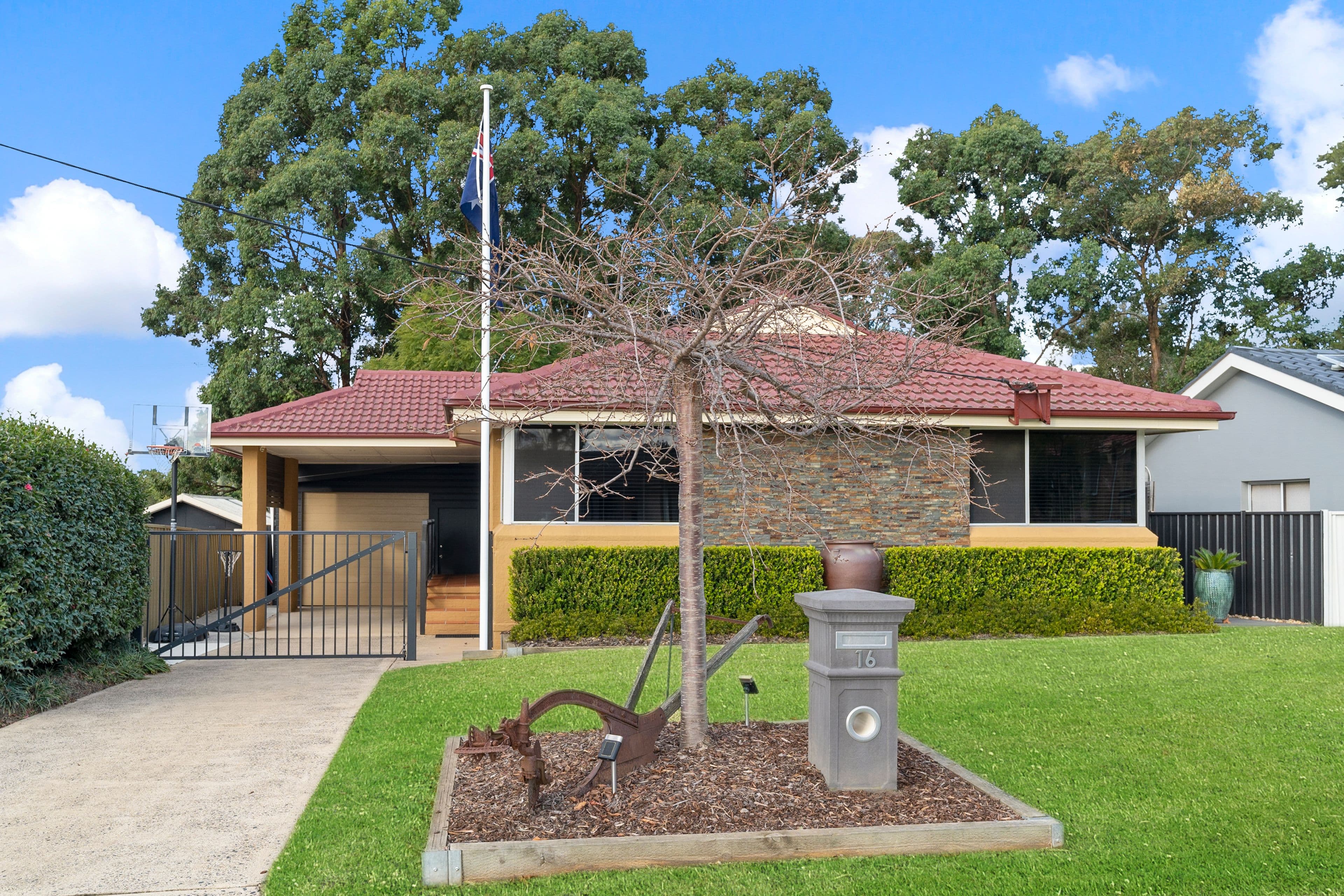 16 Berallier Drive, Camden South NSW 2570, Camden South - Image 1