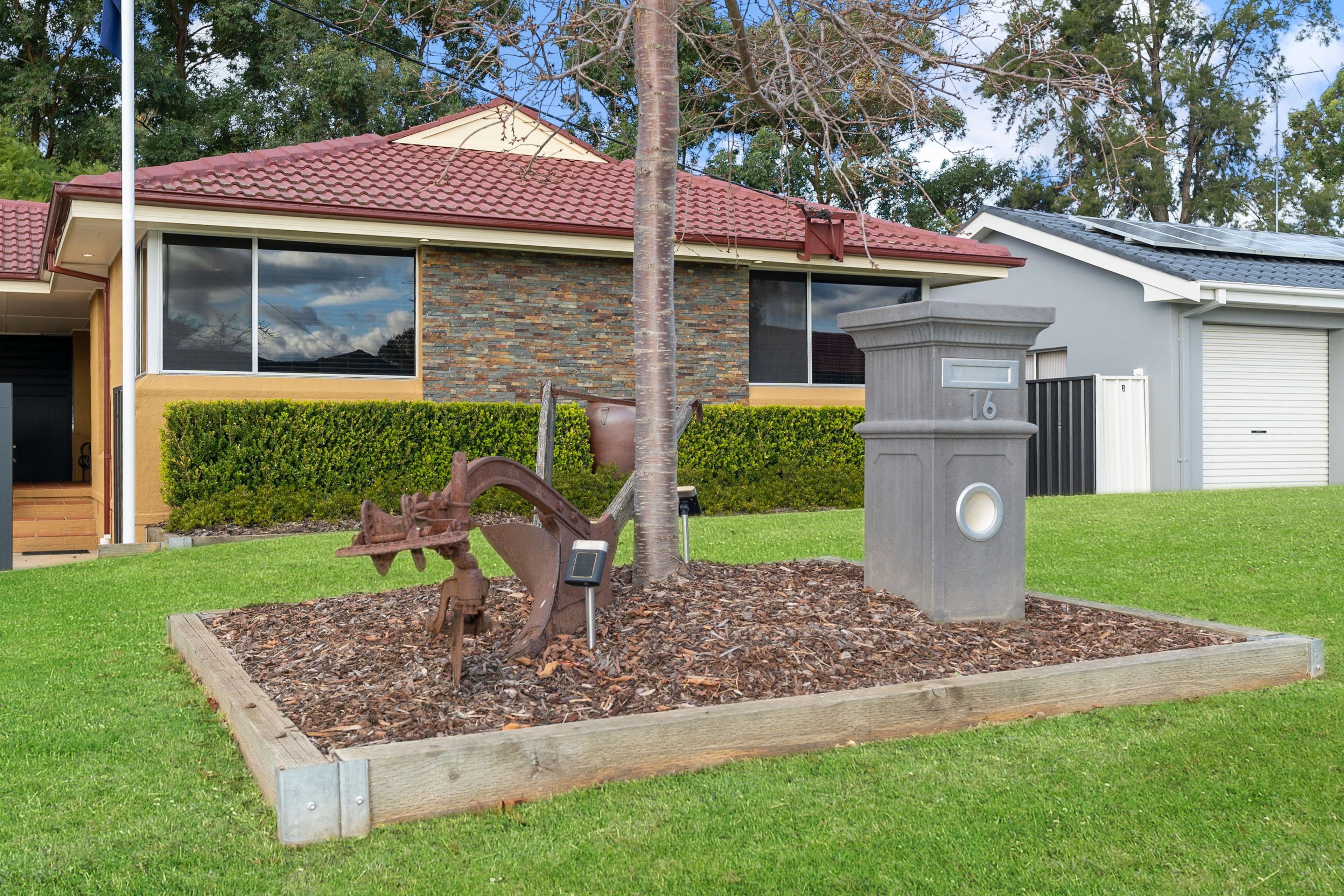 16 Berallier Drive, Camden South NSW 2570, Camden South - Thumbnail 2