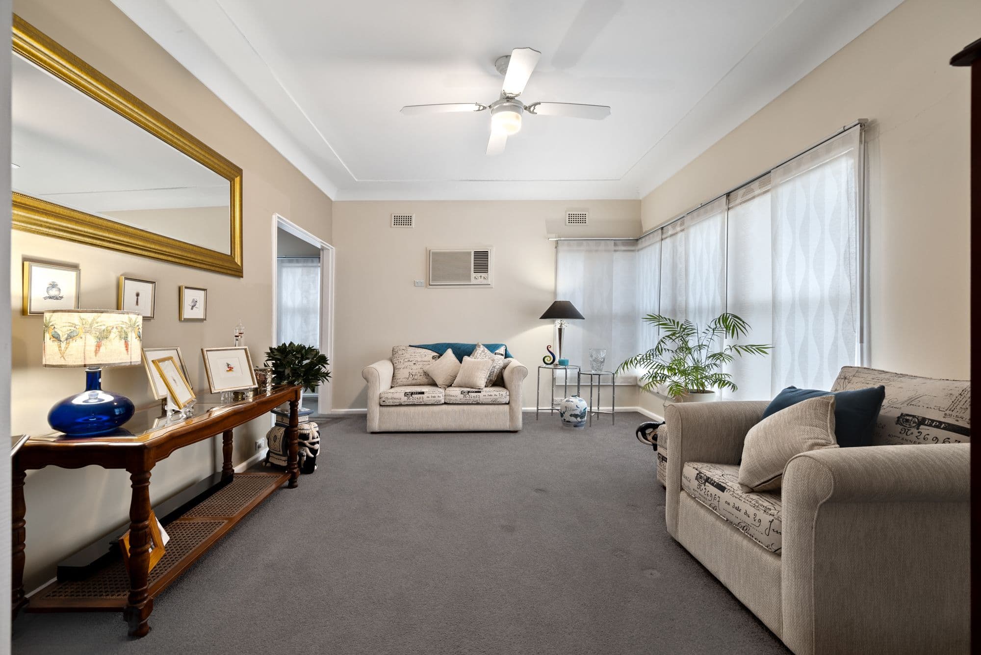 15 Farnsworth Avenue, Campbelltown NSW 2560, Campbelltown - Thumbnail 3
