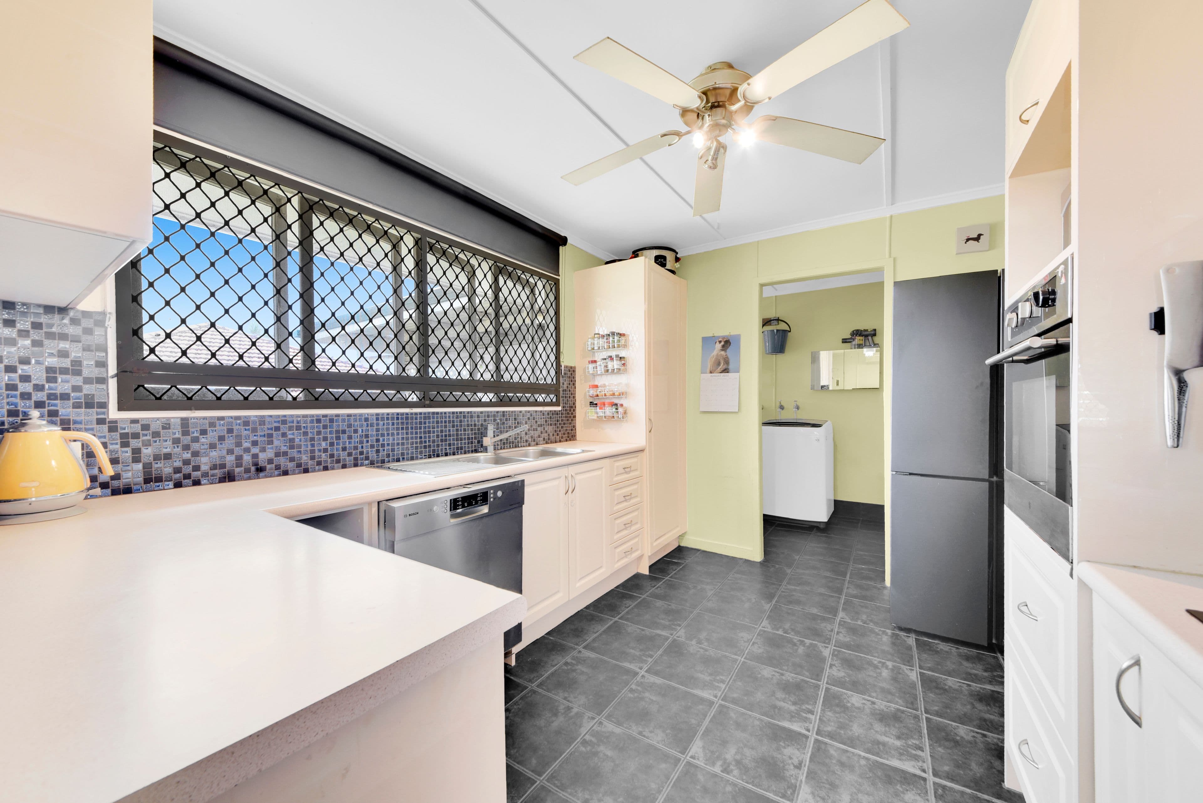 9 Pelleas Street, Bracken Ridge QLD 4017, Bracken Ridge - Thumbnail 4