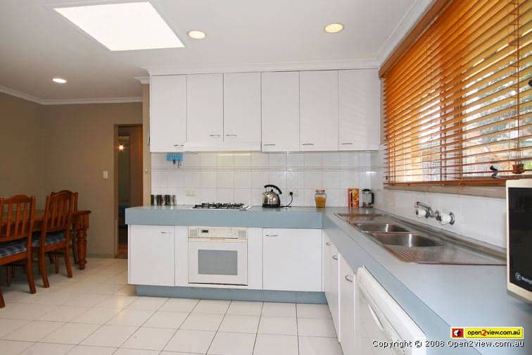 31  Rhoda Street, DINGLEY VILLAGE VIC 3172, Dingley Village - Thumbnail 3