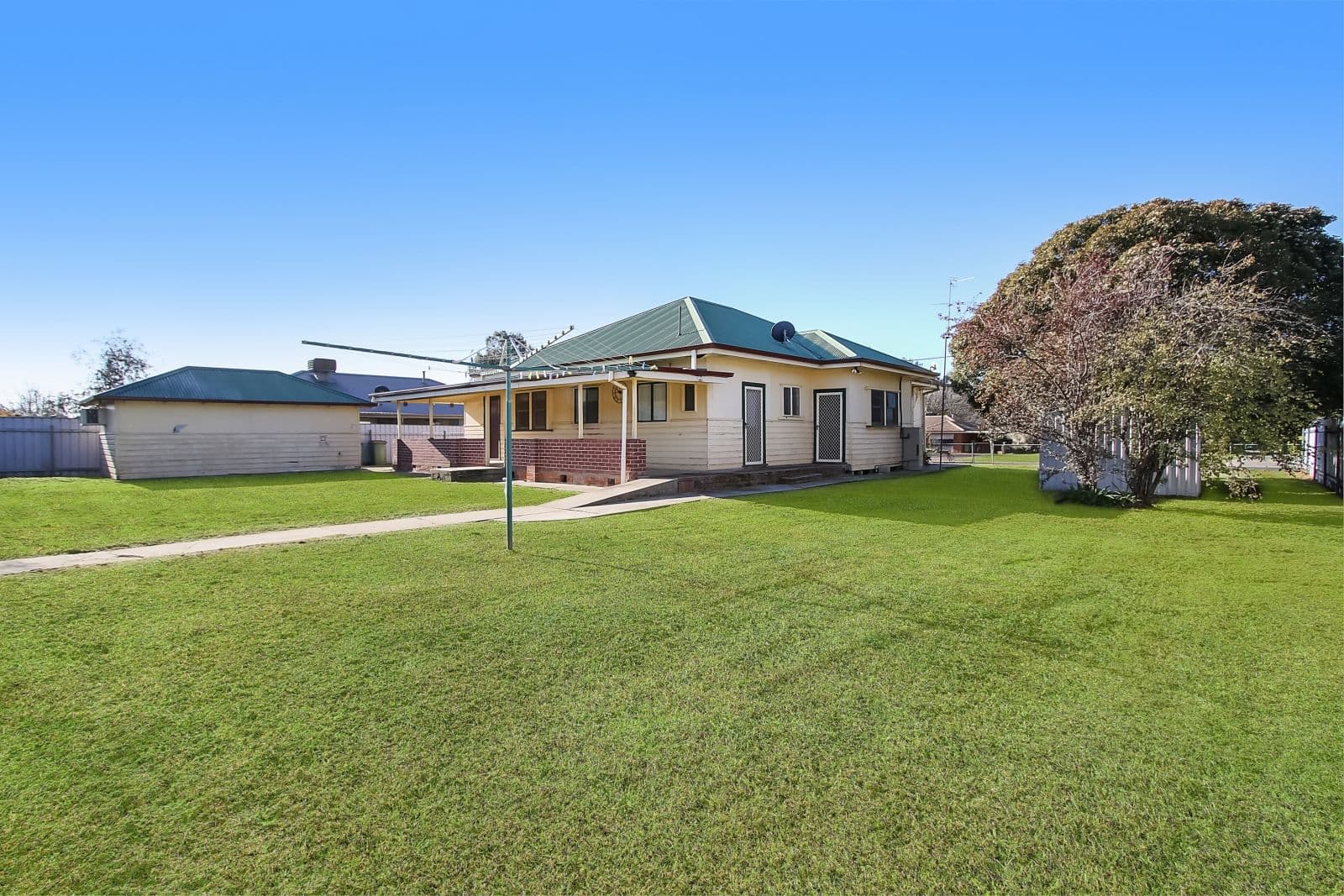 112 Fallon Street, Jindera NSW 2642, Jindera - Thumbnail 3