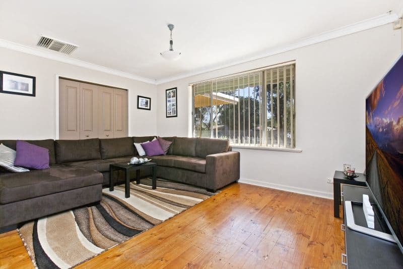 14 Shorthorn Crescent, SALISBURY NORTH SA 5108, Salisbury North - Thumbnail 2