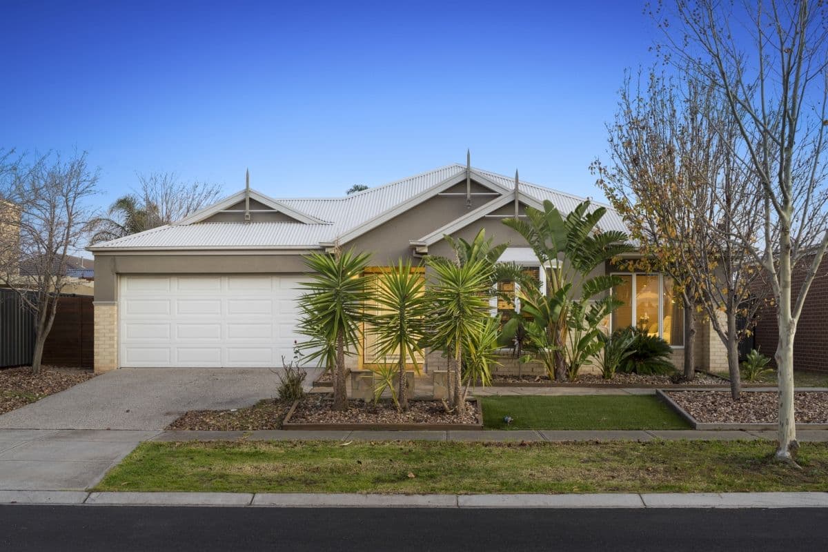 3 Sage Close, Point Cook VIC 3030, Point Cook - Thumbnail 4