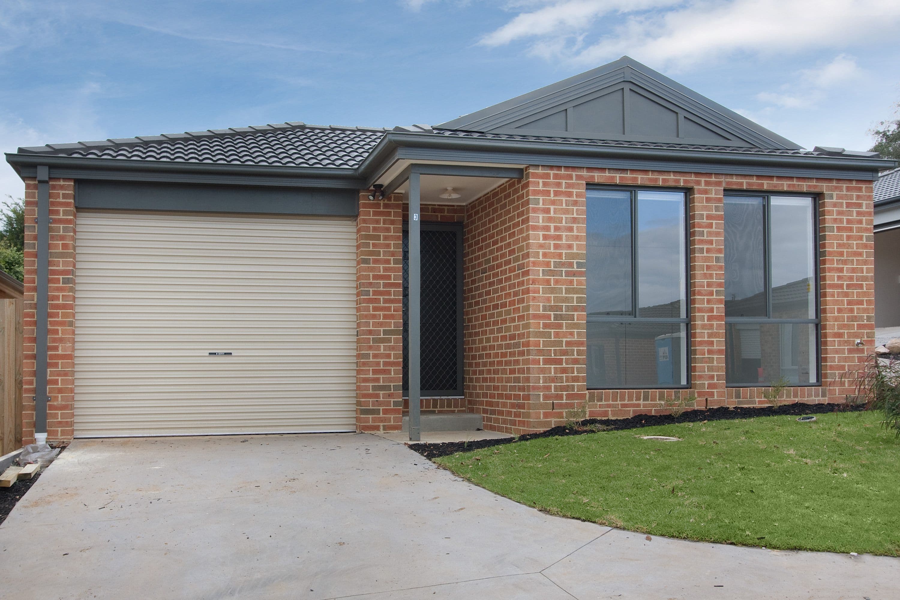 125-131 Sutton Street, Warragul VIC 3820, Warragul - Thumbnail 2