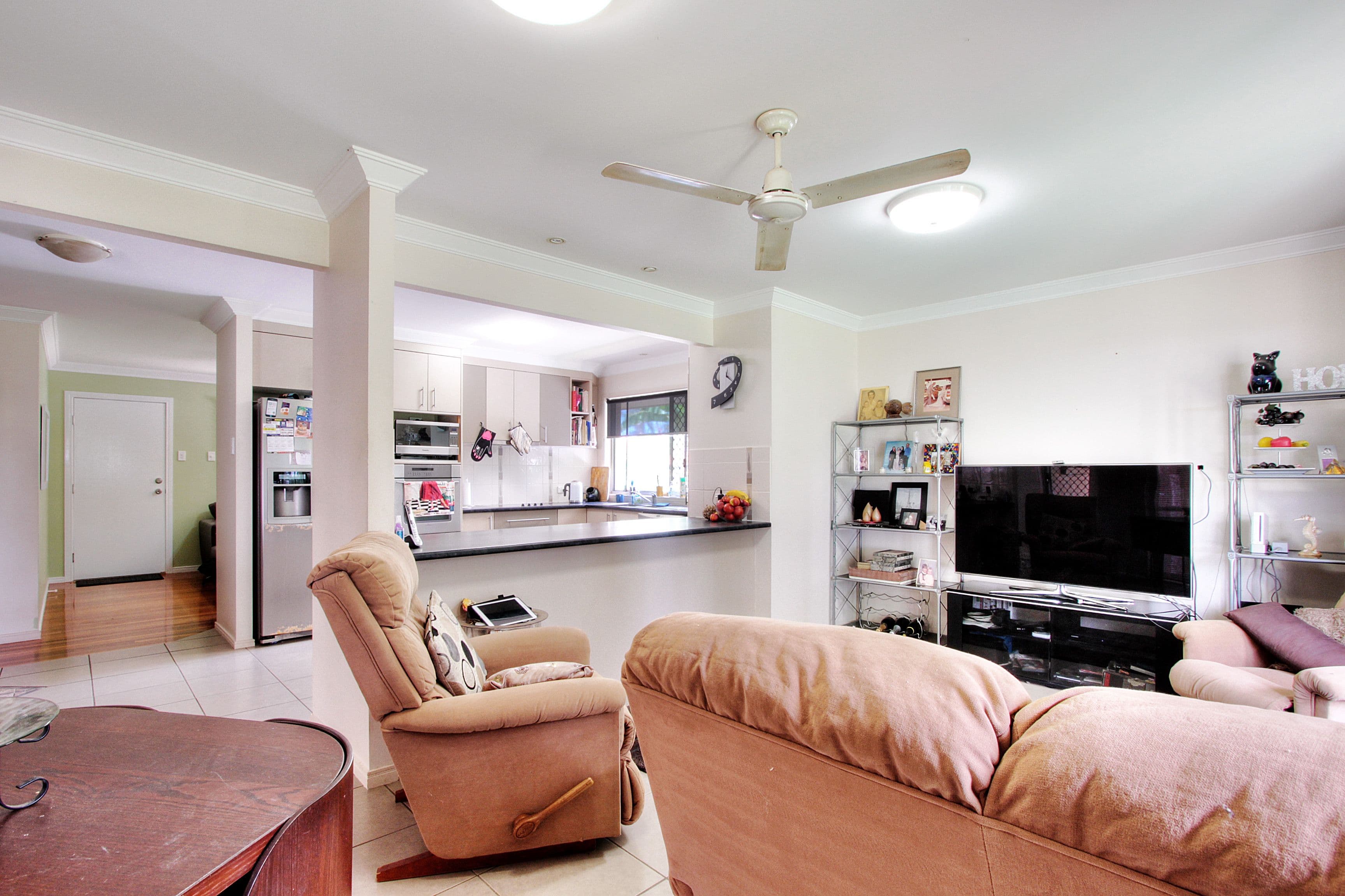 11 Sunningdale Avenue, Rochedale South QLD 4123, Rochedale South - Thumbnail 4