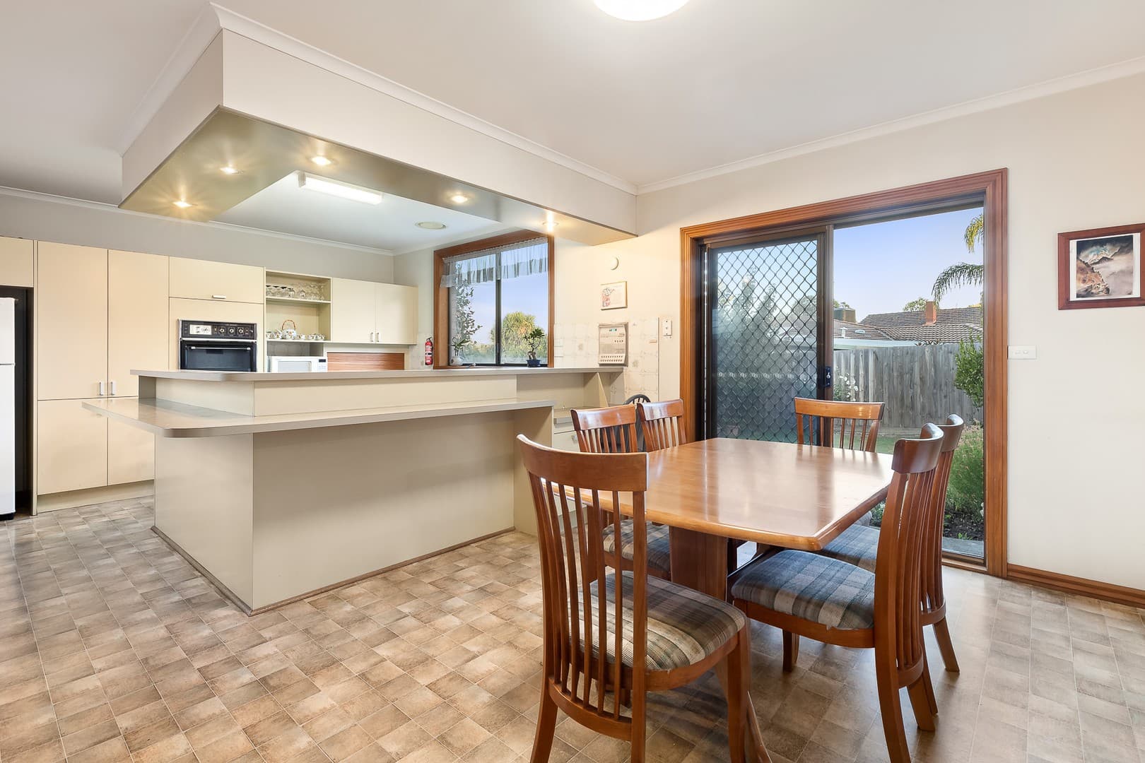 12 Deep Creek DriveDoncaster East, VIC 3109, Doncaster East - Thumbnail 3