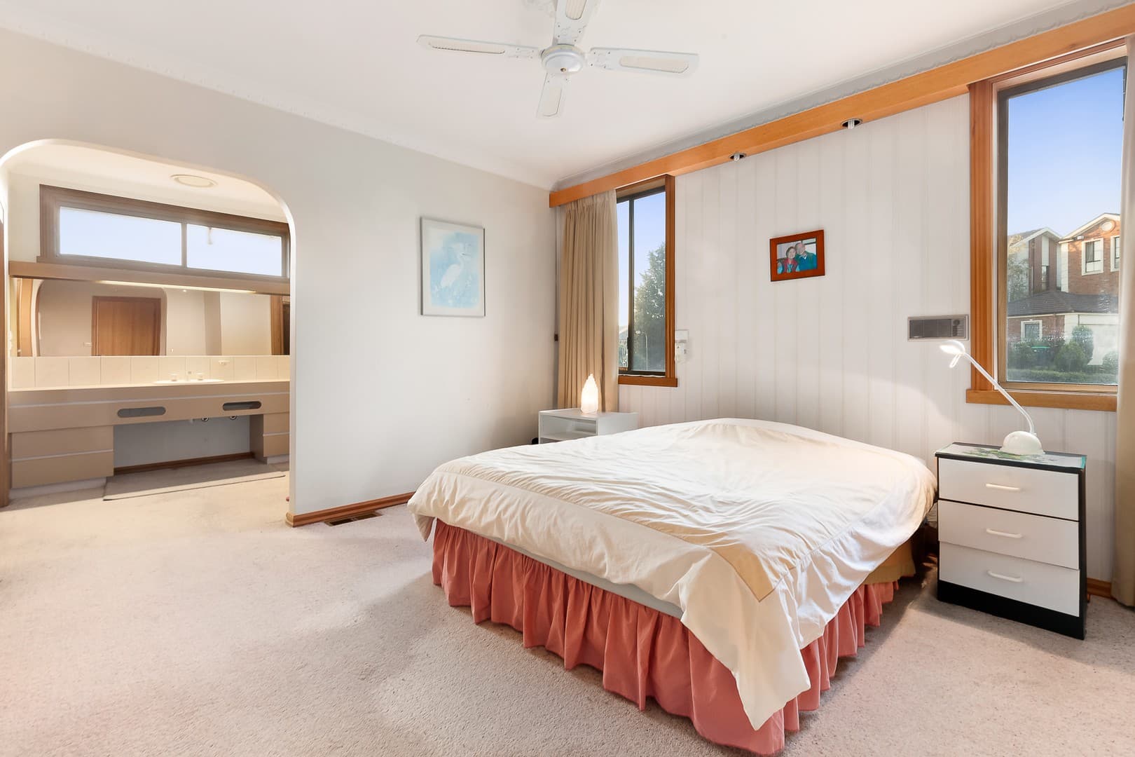 12 Deep Creek DriveDoncaster East, VIC 3109, Doncaster East - Thumbnail 5