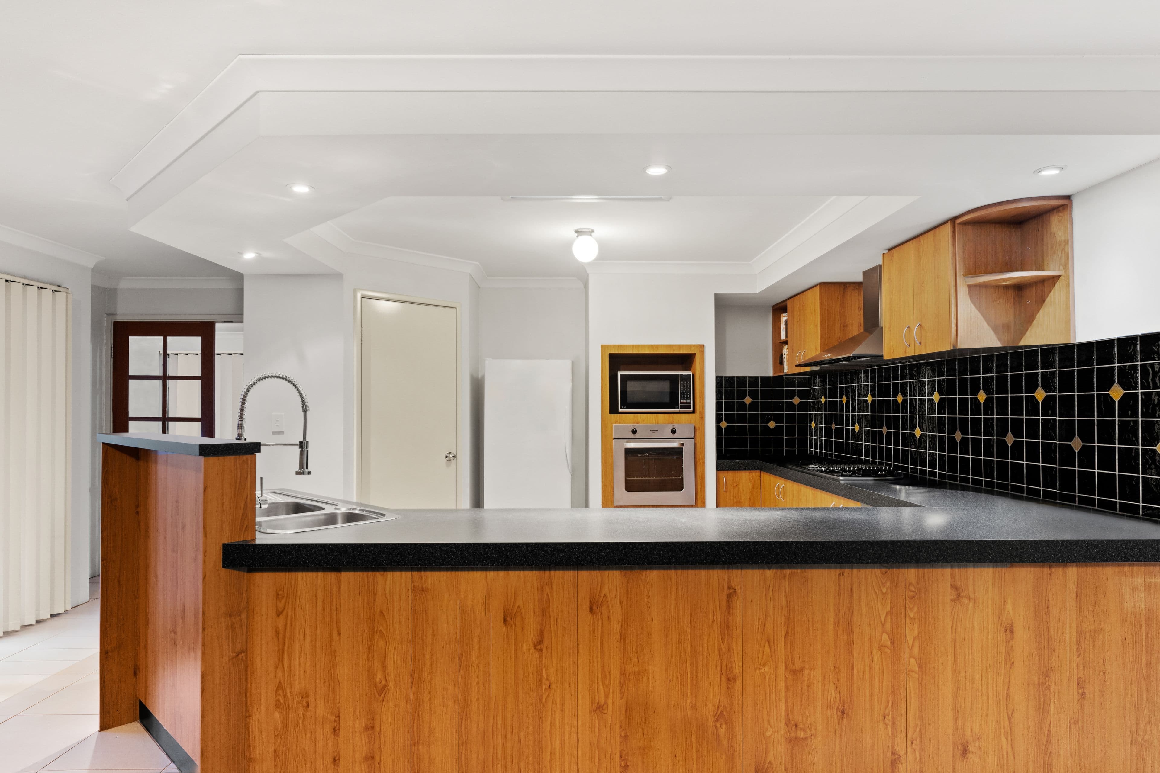 30 Rivergums Boulevard, Baldivis WA 6171, Baldivis - Thumbnail 2