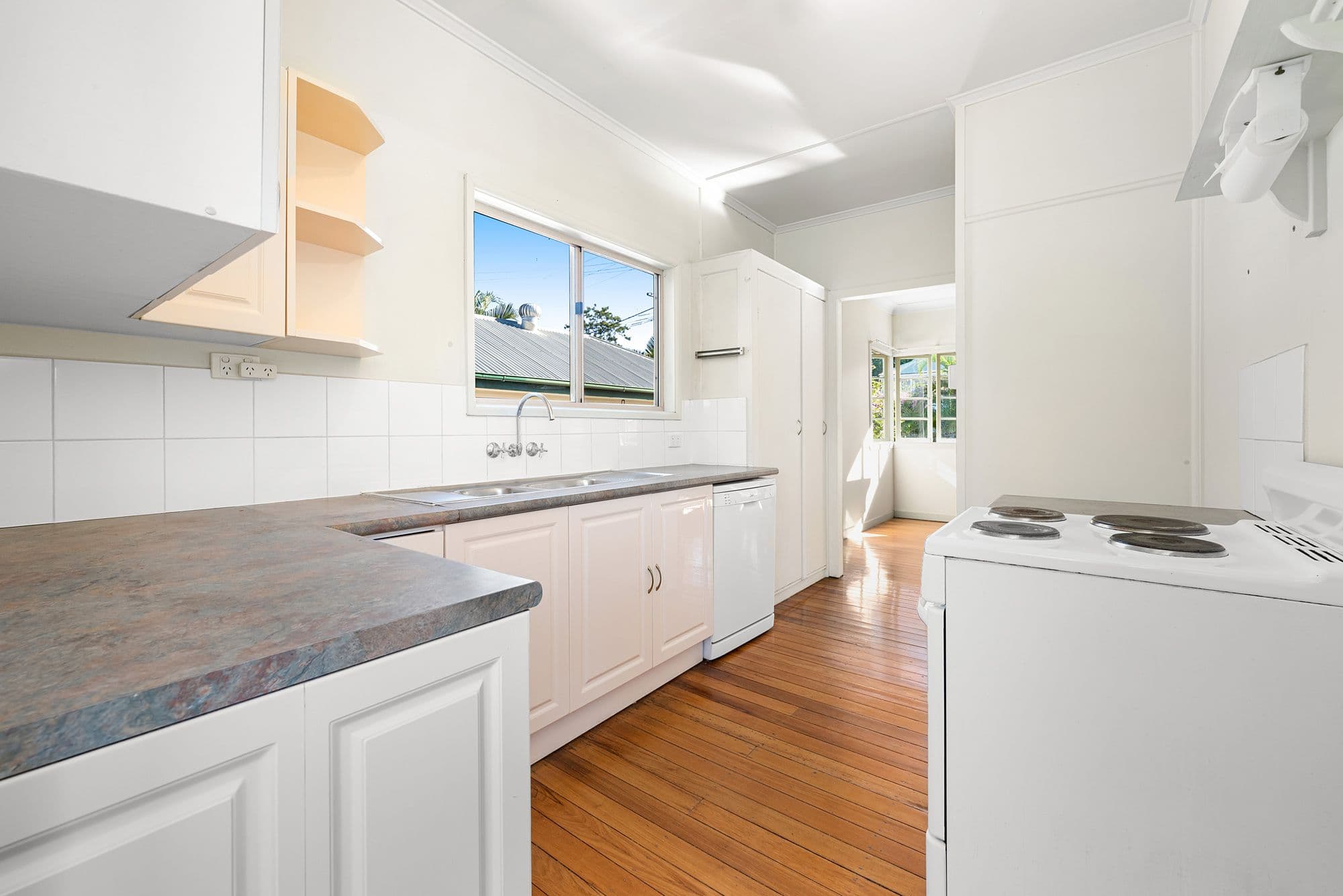 50 Willard Street, Carina Heights QLD 4152, Carina Heights - Thumbnail 4