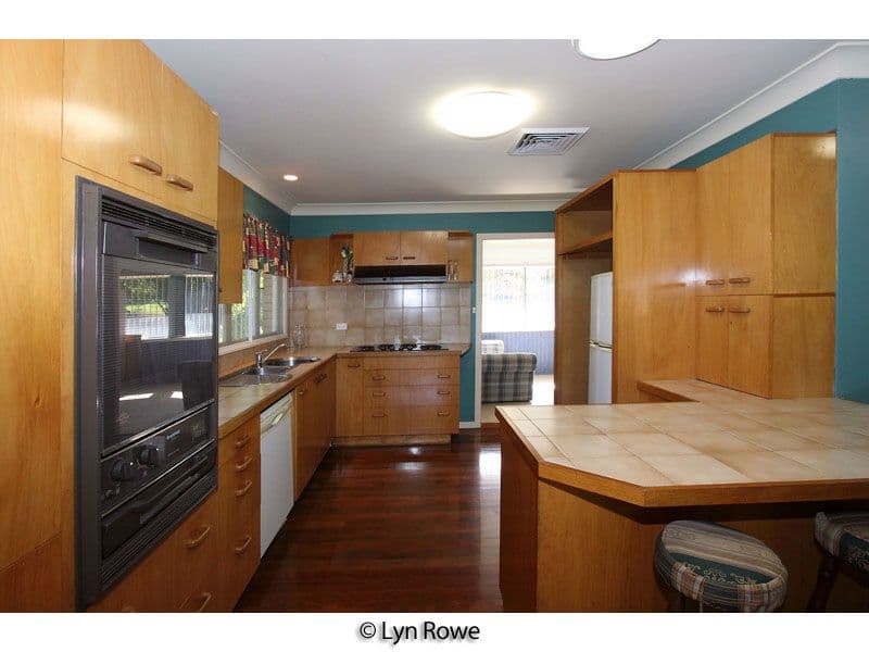 18  Errington Street, MOOROOKA QLD 4105, Moorooka - Thumbnail 3