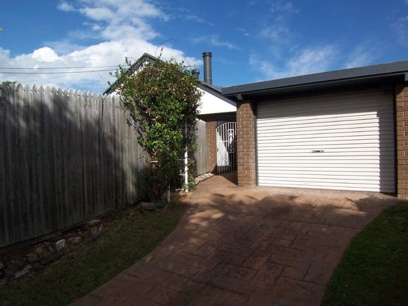2 Gonzales Street, MACGREGOR QLD 4109, Macgregor - Thumbnail 2