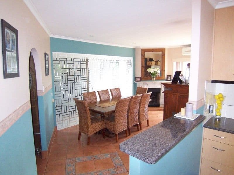 2 Gonzales Street, MACGREGOR QLD 4109, Macgregor - Thumbnail 3