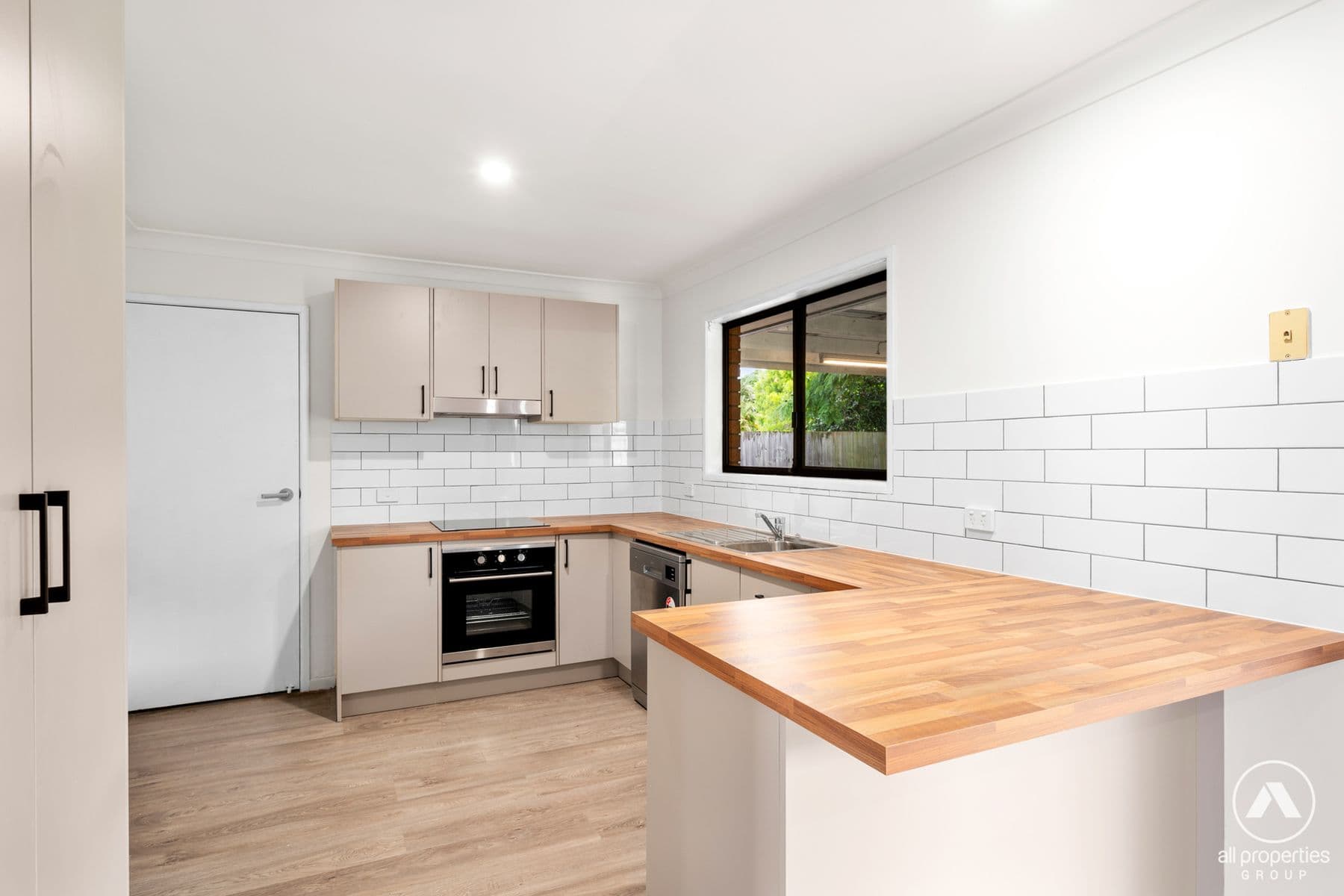18 Macquarie Street, Boronia Heights QLD 4124, Boronia Heights - Thumbnail 7