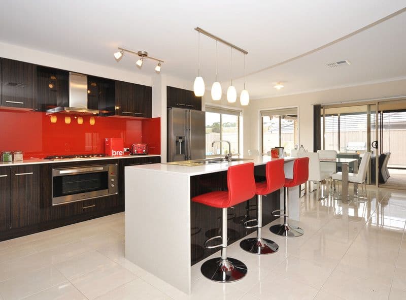 31 Edgehill Walk, NOARLUNGA DOWNS SA 5168, Noarlunga Downs - Thumbnail 2